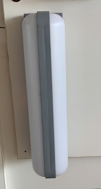 U08 - 30 wall light 