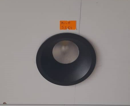 NLE 5501 spotlight